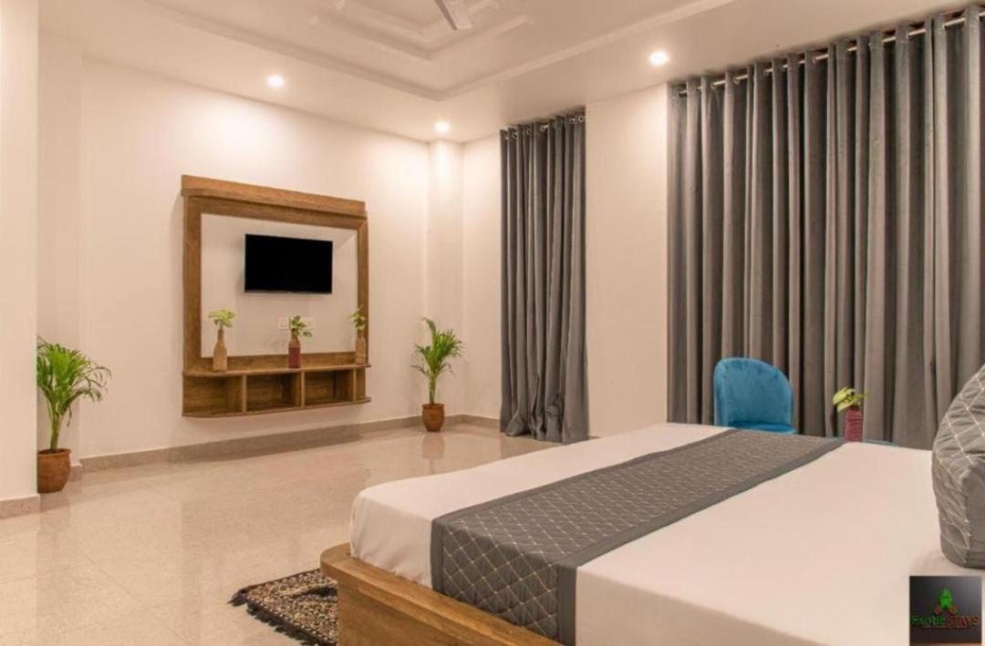 The Hillside Inn Kasauli By Exotic Stays Exterior photo